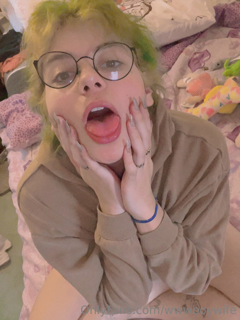 Photo by wwwboywife published on May 15,2023 23:43:21 - BestThots