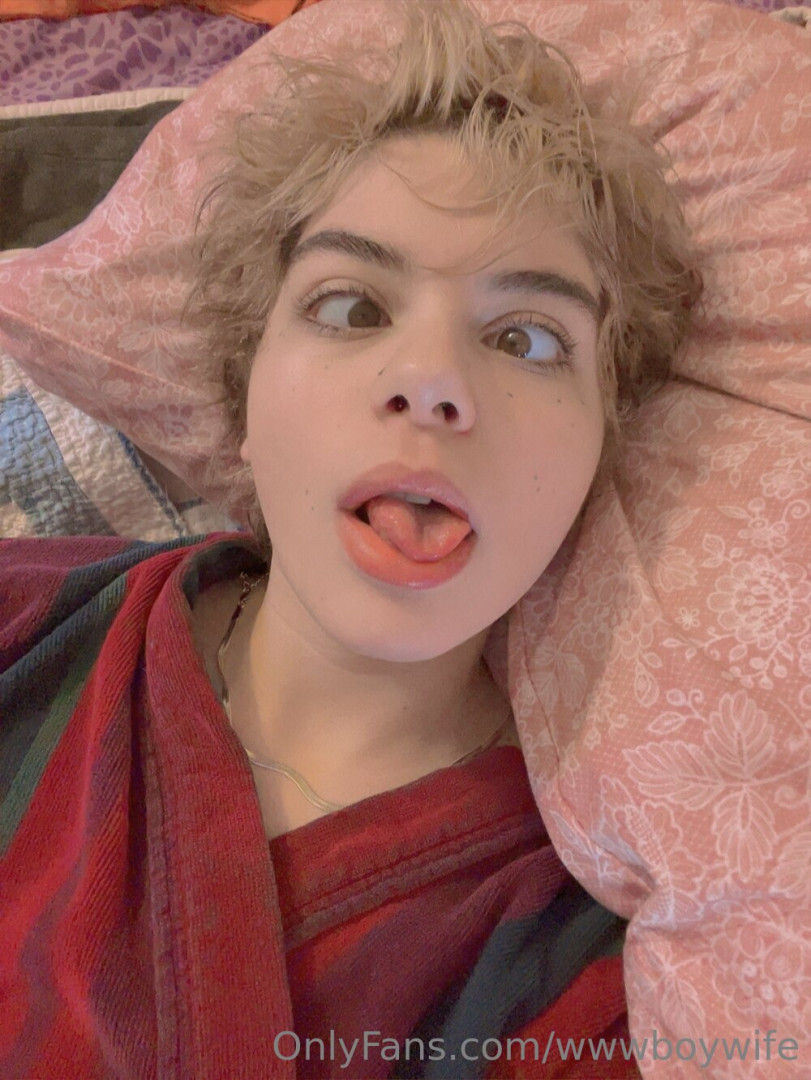 Photo by wwwboywife published on May 15,2023 23:43:25 - BestThots