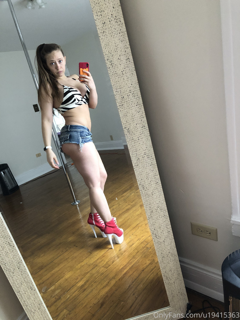 Photo by kagneylinn published on October 15,2023 23:09:54 - BestThots