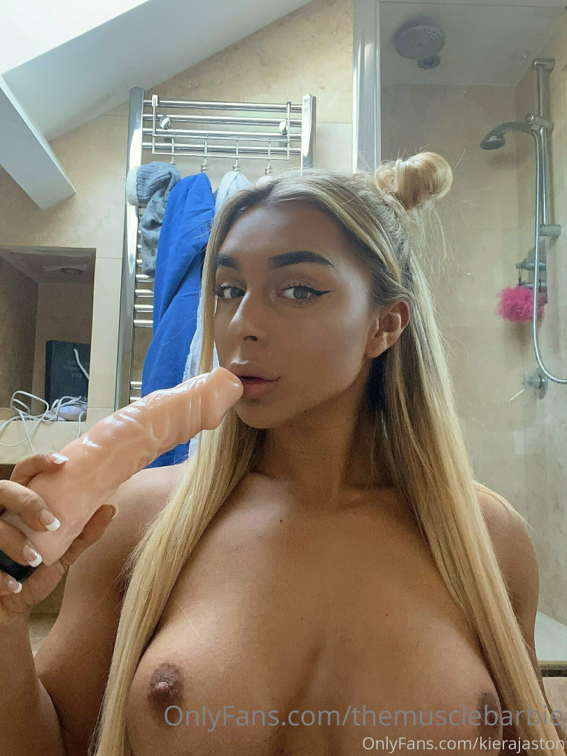 Photo by themusclebarbie published on July 2,2023 07:30:38 - BestThots