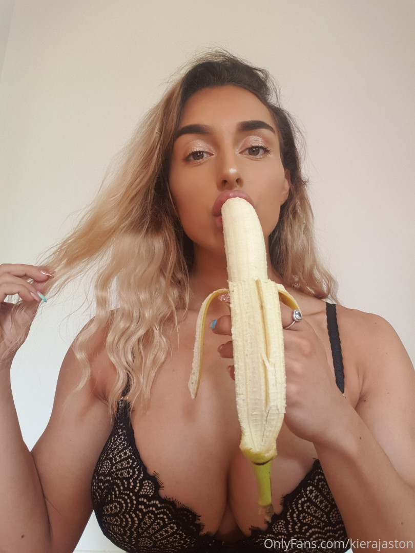 Photo by themusclebarbie published on July 2,2023 07:45:14 - BestThots