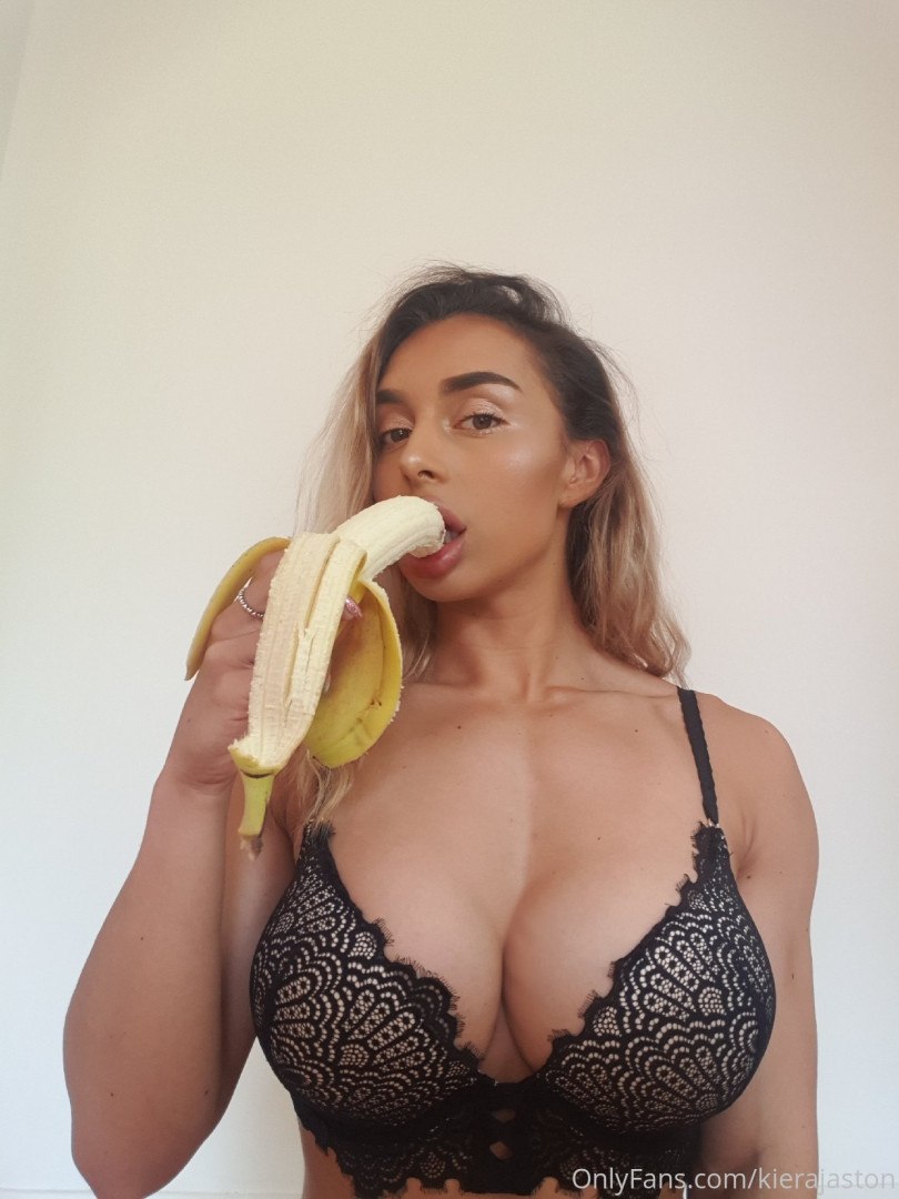 Photo by themusclebarbie published on July 2,2023 07:45:19 - BestThots