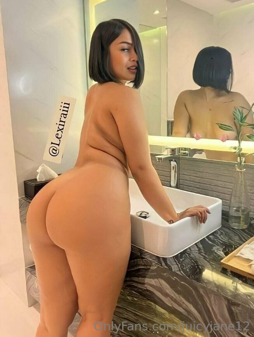 Photo by juicyjane12 published on October 14,2023 13:54:15 - BestThots