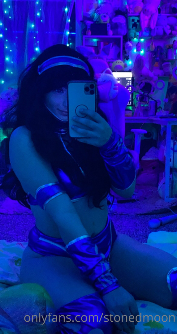Photo by stonedmoon published on October 11,2023 01:31:42 - BestThots