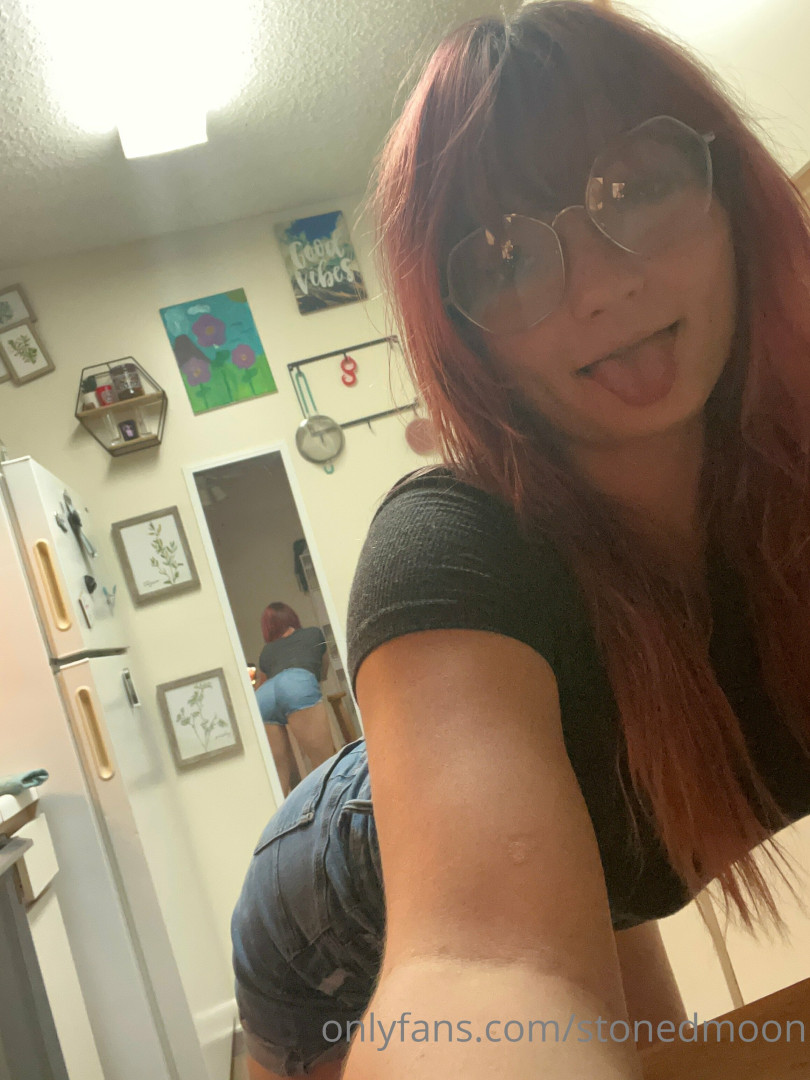 Photo by stonedmoon published on October 11,2023 10:56:28 - BestThots
