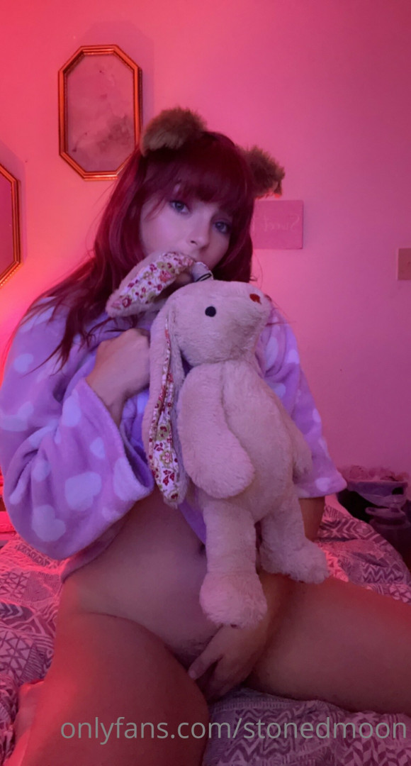 Photo by stonedmoon published on October 11,2023 11:17:35 - BestThots