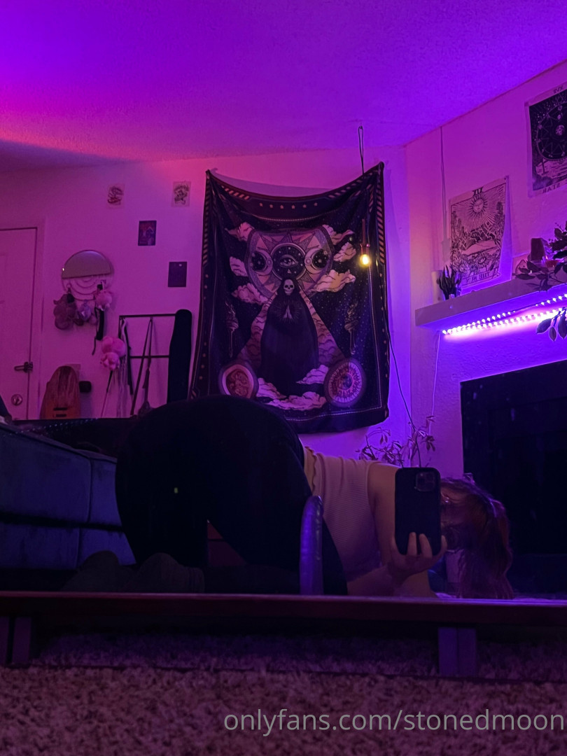 Photo by stonedmoon published on October 11,2023 14:33:10 - BestThots