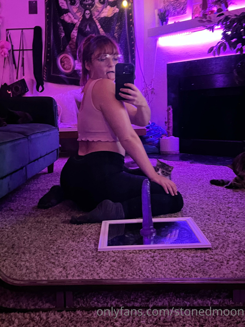Photo by stonedmoon published on October 11,2023 15:16:50 - BestThots