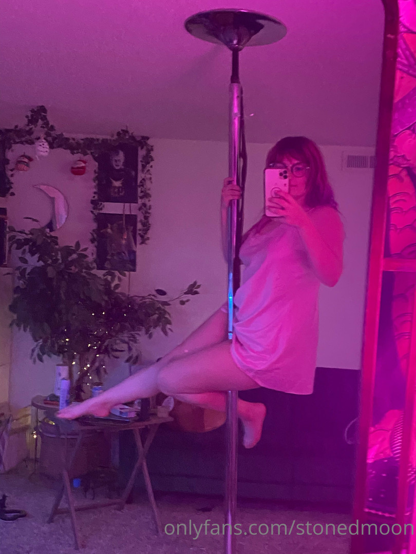 Photo by stonedmoon published on October 11,2023 20:20:03 - BestThots