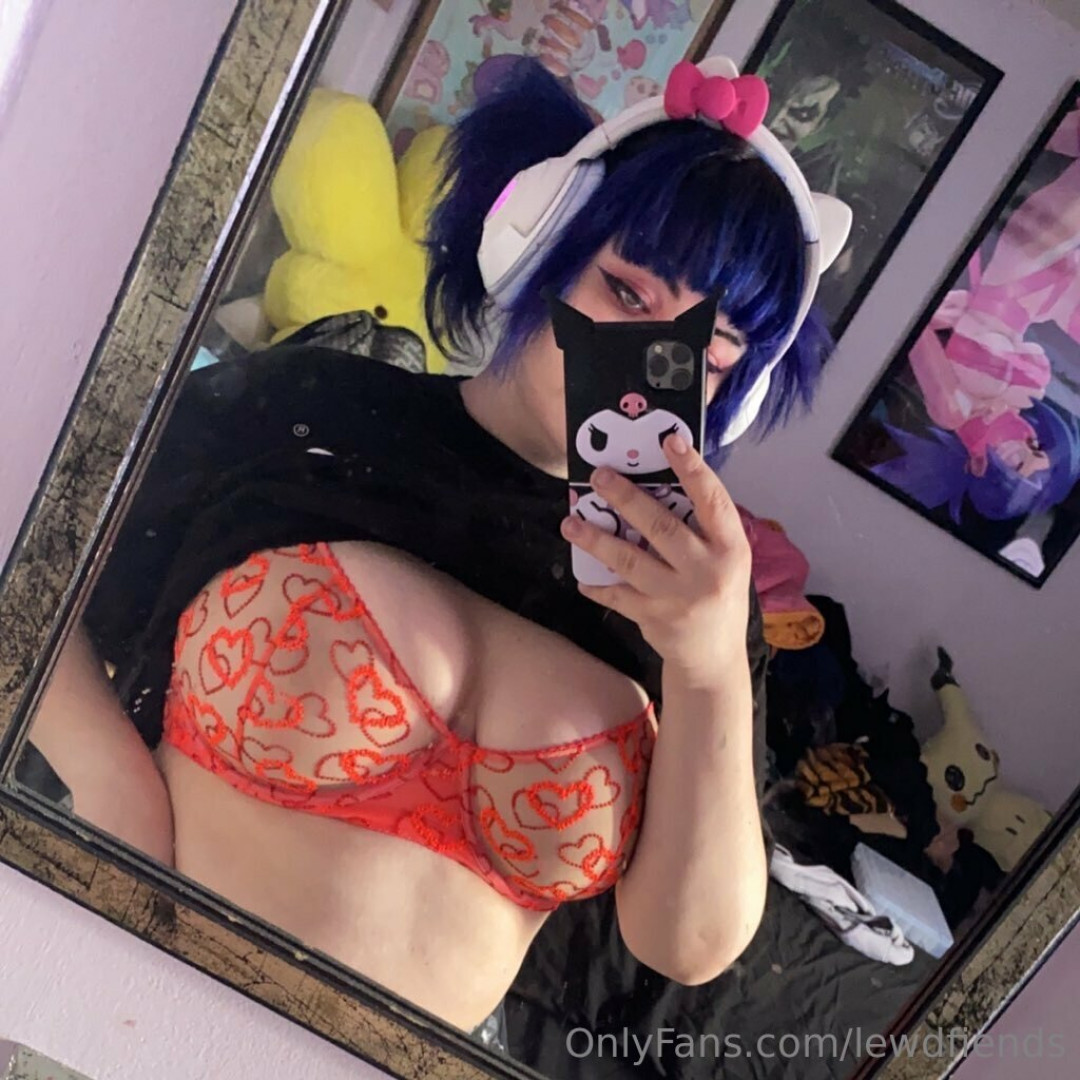 Photo by lewdfiends published on July 8,2023 19:49:07 - BestThots