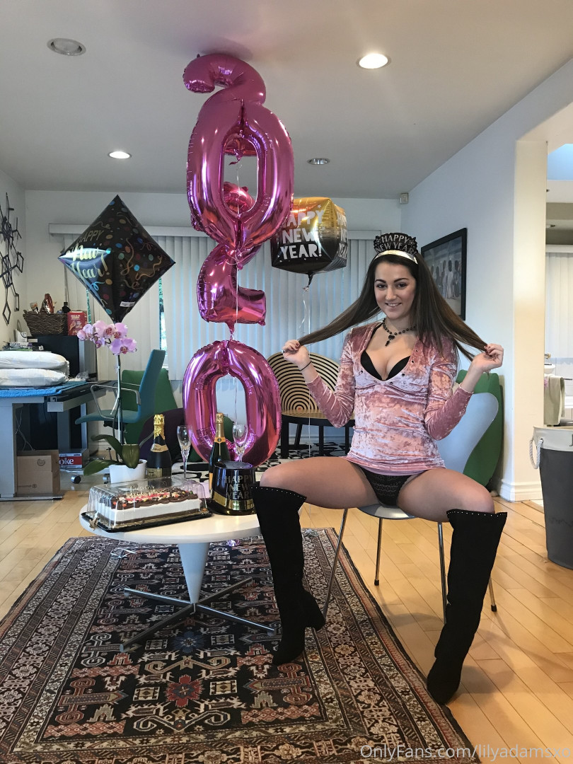 Photo by lilyadamsxo published on June 7,2023 20:36:17 - BestThots