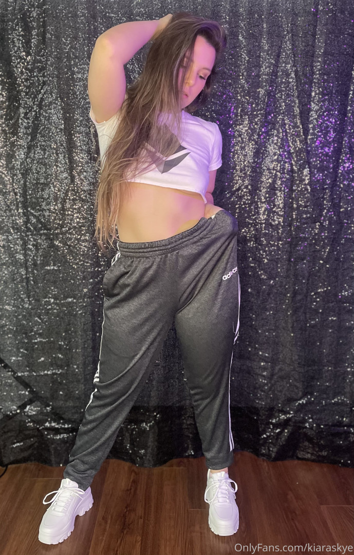 Photo by kiaraskye published on June 16,2023 21:31:19 - BestThots