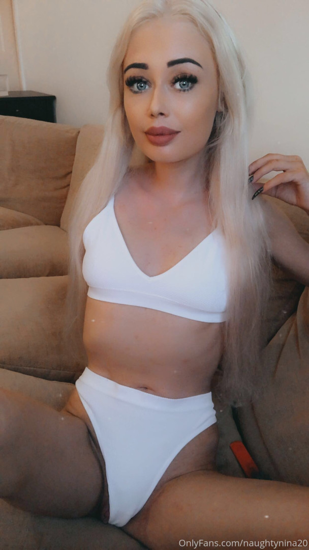 Photo by naughtynina20 published on October 14,2023 06:18:30 - BestThots