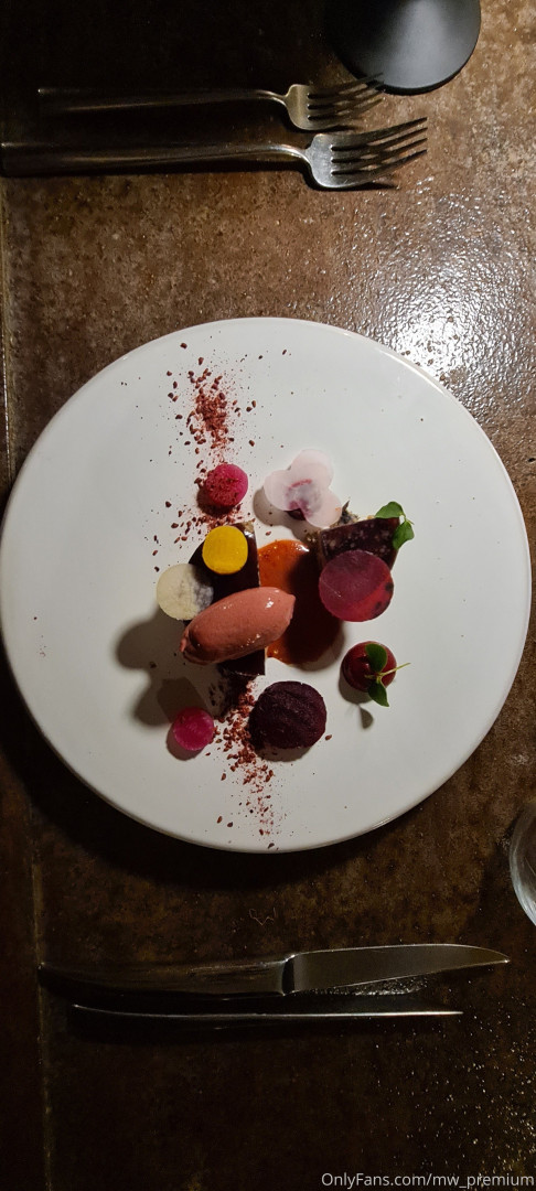 Photo by mw_vip published on October 16,2023 04:13:27 - BestThots