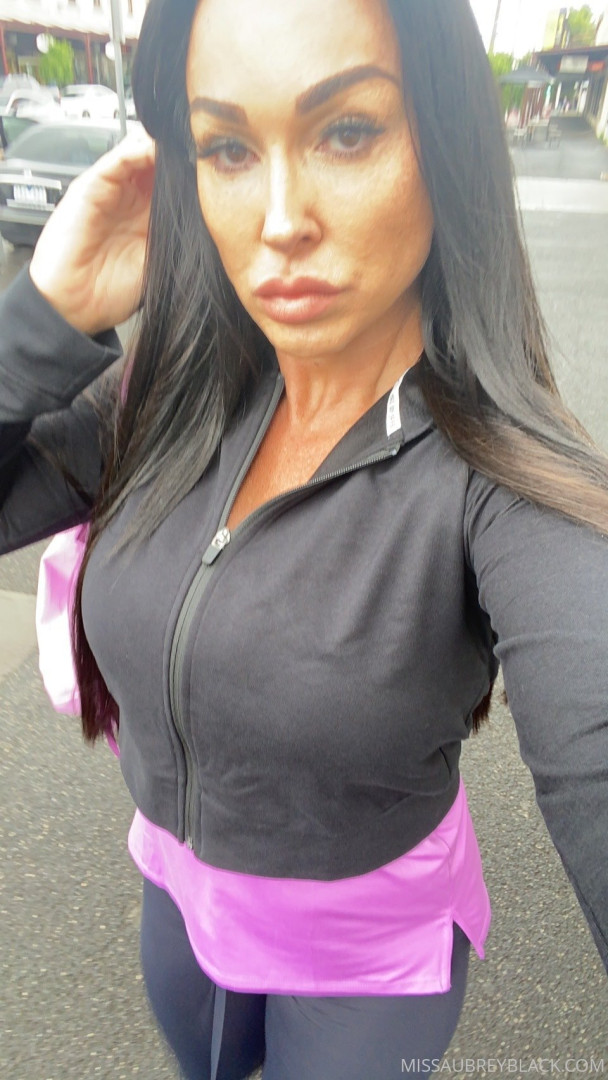 Photo by aubreyblack published on October 16,2023 14:49:40 - BestThots