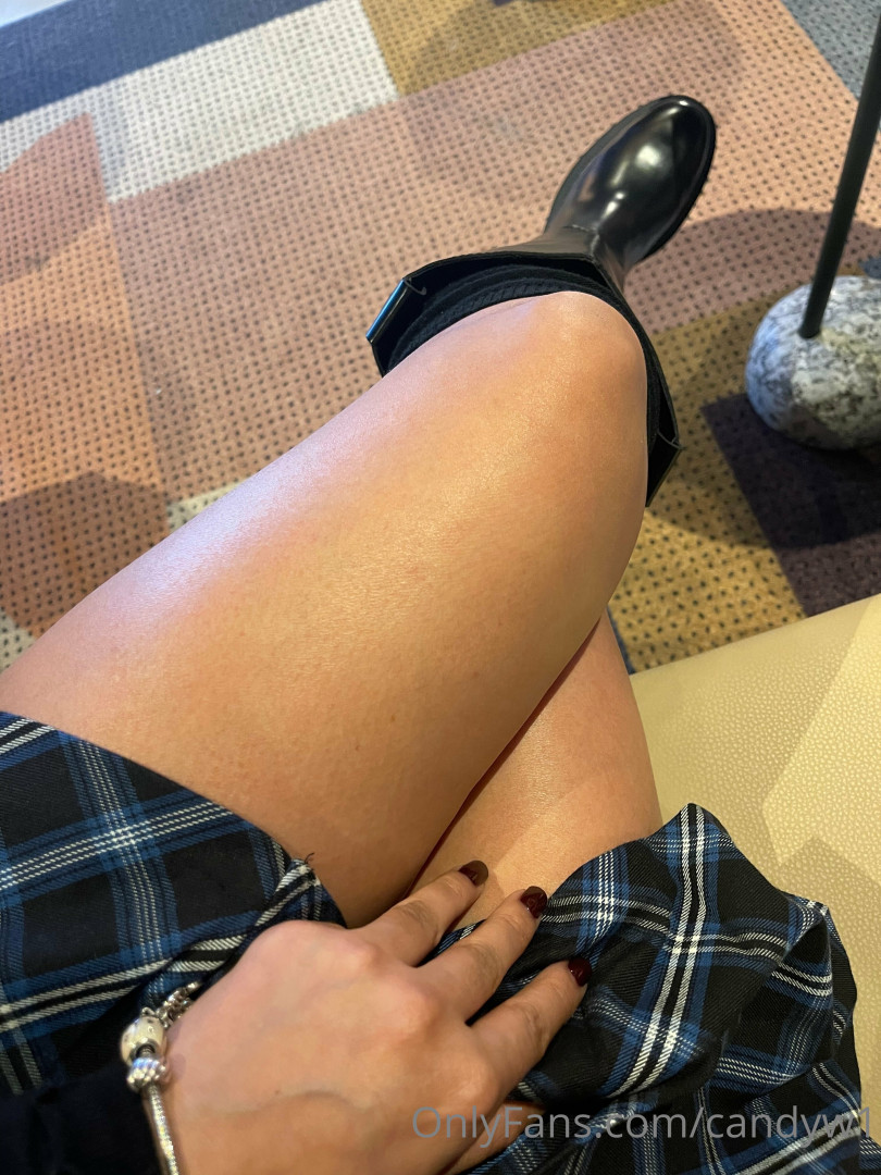 Photo by candyw1 published on October 16,2023 04:53:20 - BestThots