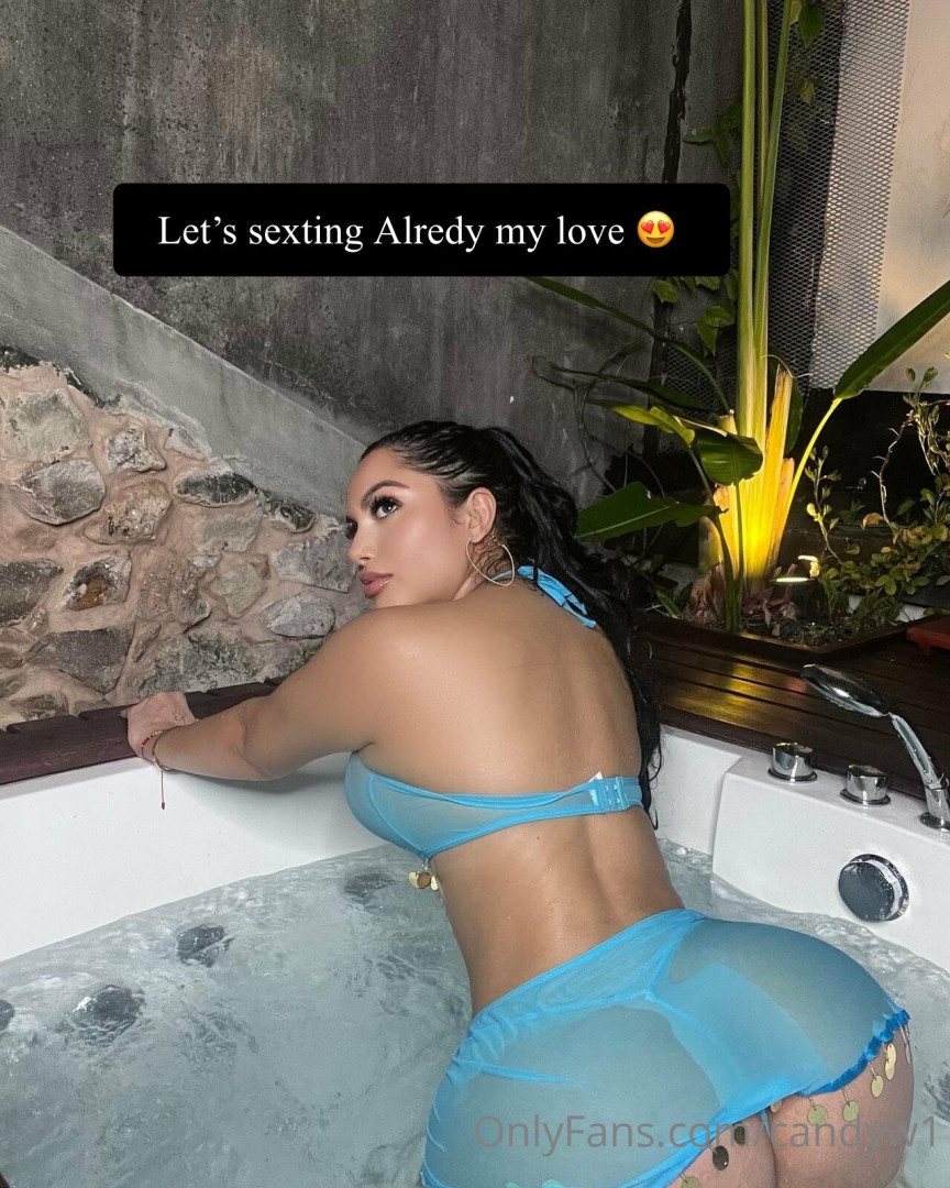 Photo by candyw1 published on October 16,2023 05:57:11 - BestThots