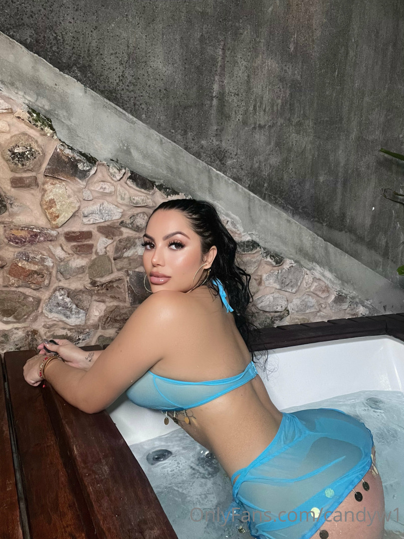 Photo by candyw1 published on October 16,2023 06:46:38 - BestThots