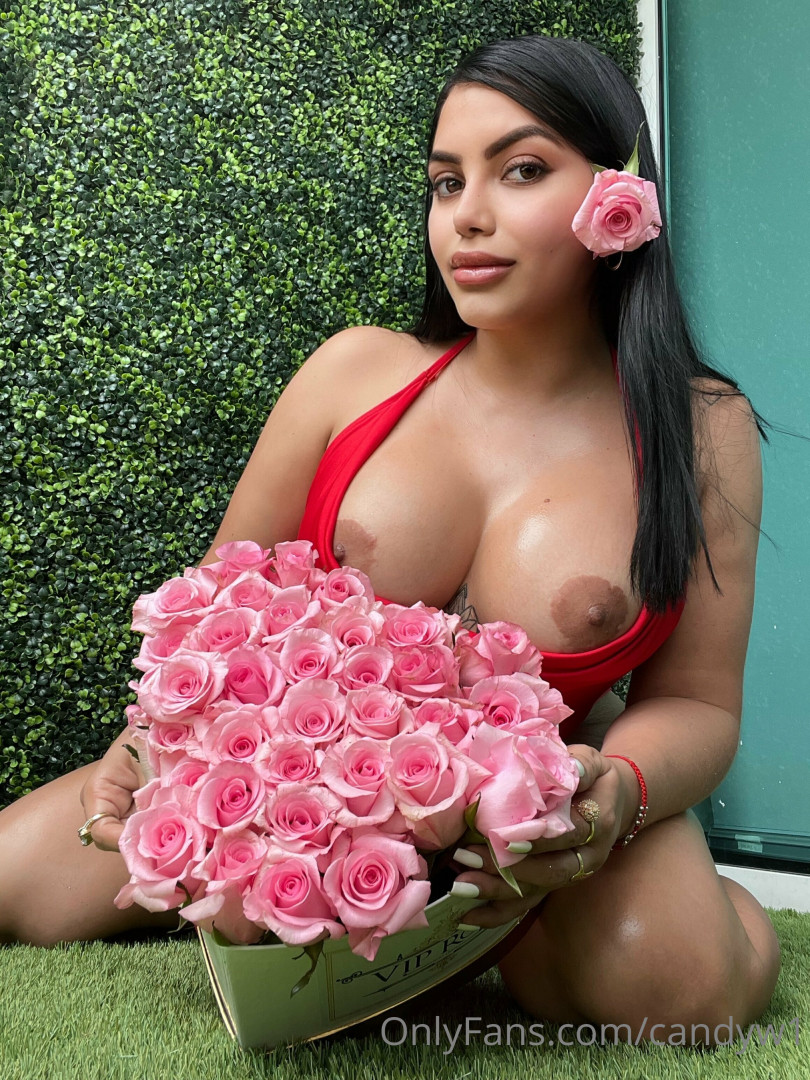 Photo by candyw1 published on October 16,2023 06:55:32 - BestThots