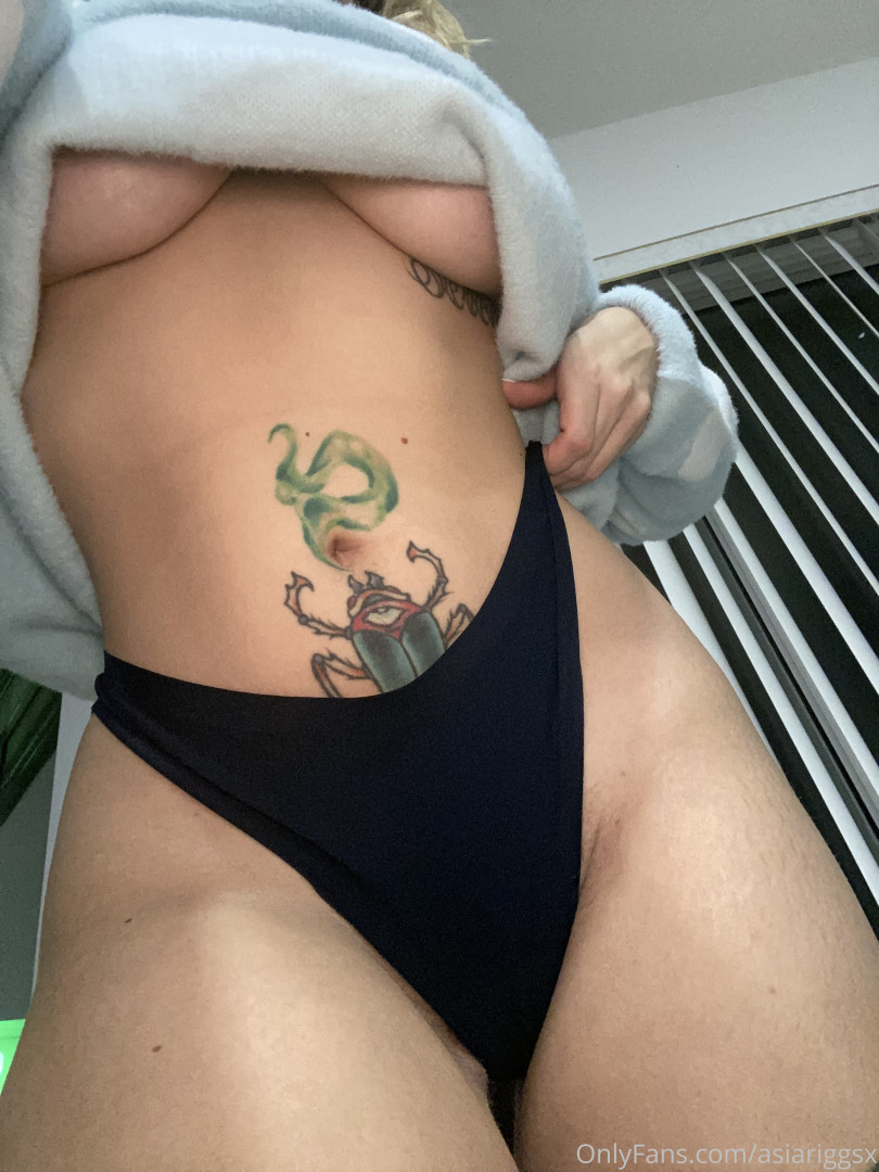 Photo by asiariggsx published on October 15,2023 16:49:22 - BestThots