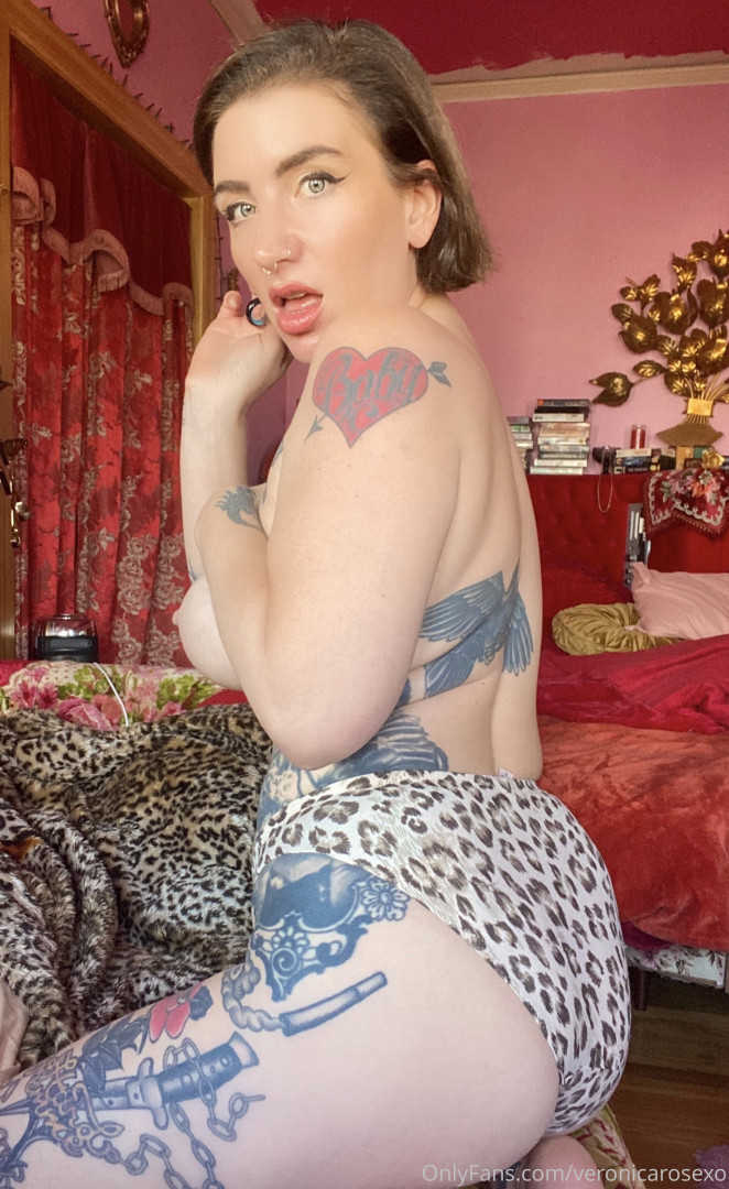 Photo by veronicarosexo published on October 11,2023 22:14:31 - BestThots