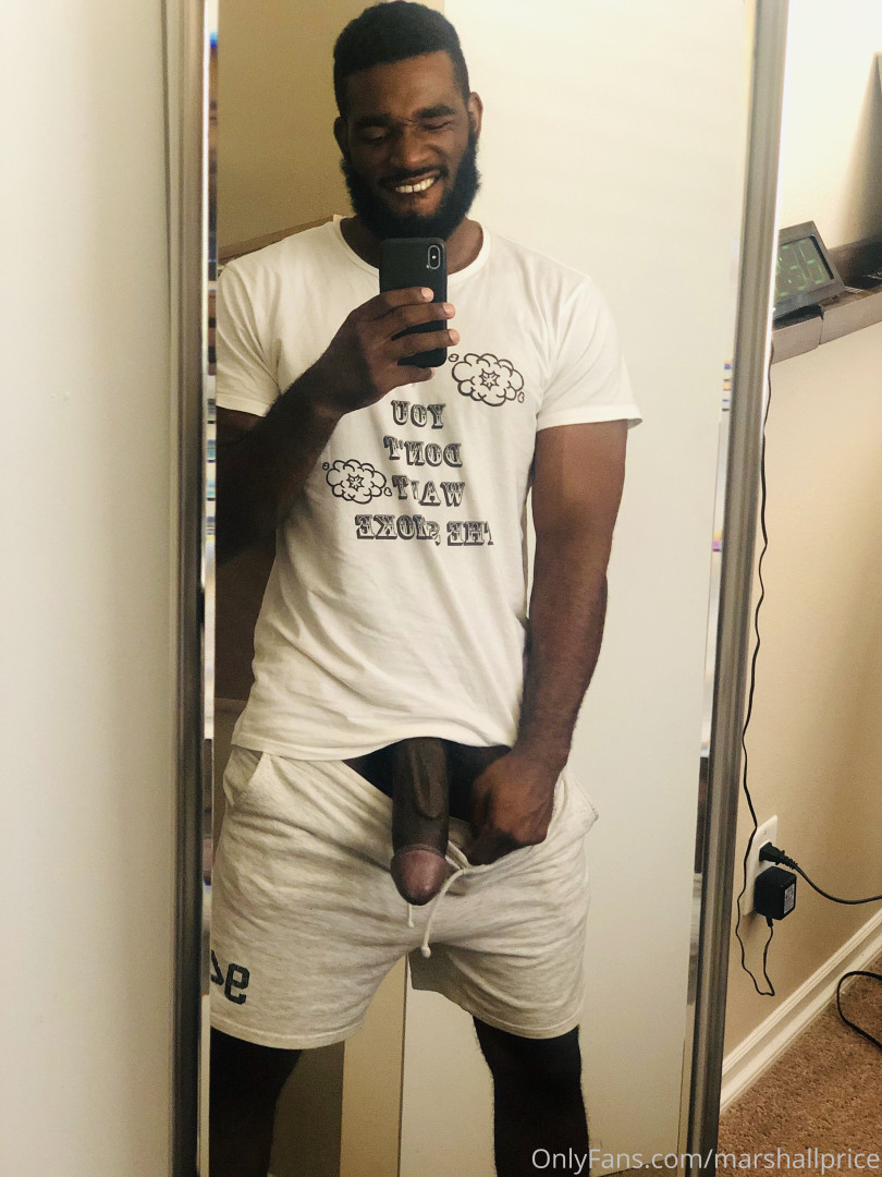 Photo by officialgreysweatsking published on August 1,2023 08:31:47 - BestThots