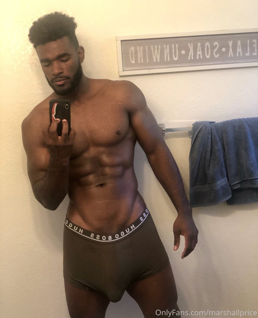 Photo by officialgreysweatsking published on August 1,2023 08:34:05 - BestThots