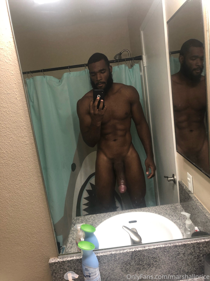 Photo by officialgreysweatsking published on August 1,2023 08:34:39 - BestThots