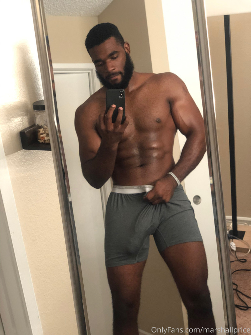 Photo by officialgreysweatsking published on August 1,2023 08:34:42 - BestThots