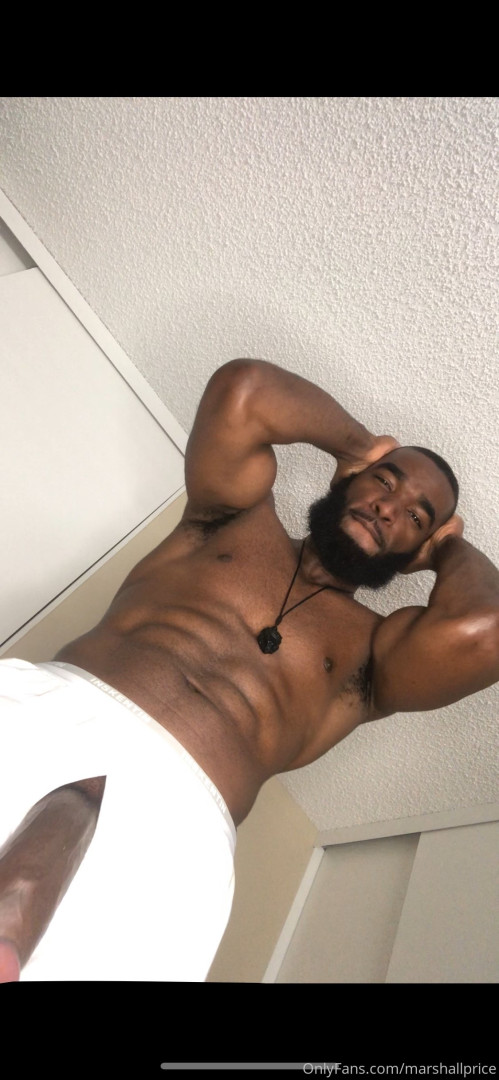 Photo by officialgreysweatsking published on August 1,2023 08:35:17 - BestThots