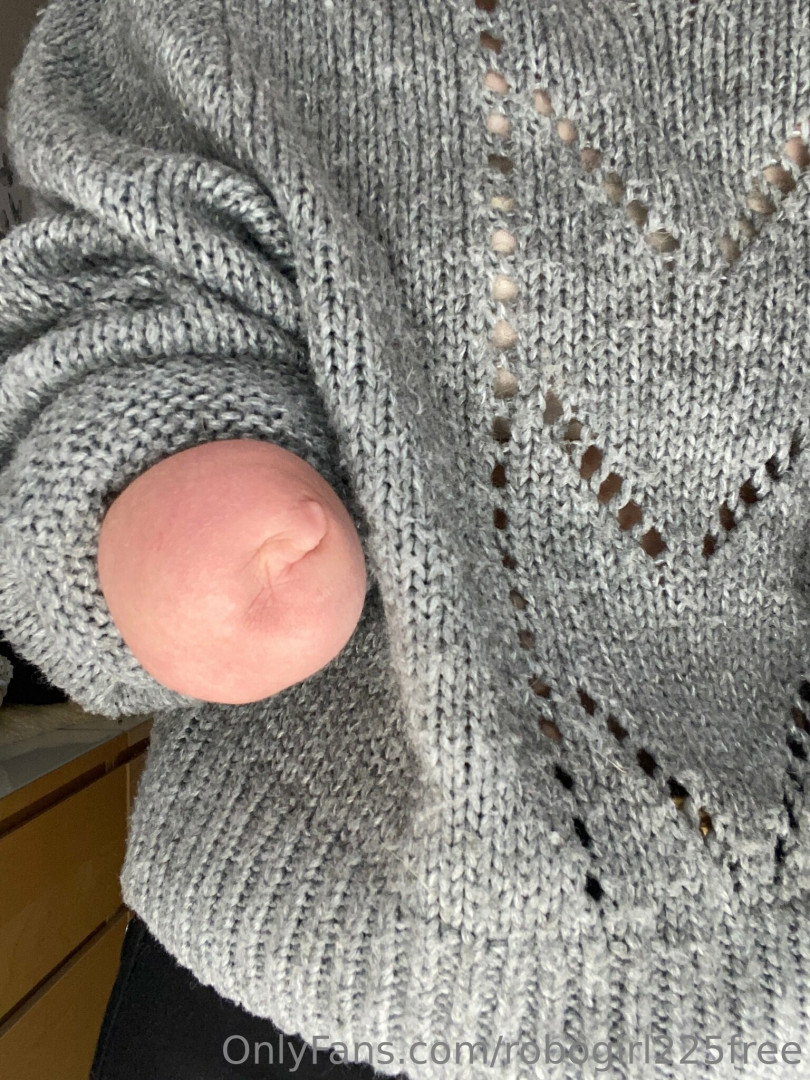 Photo by robogirl225free published on October 16,2023 12:45:51 - BestThots