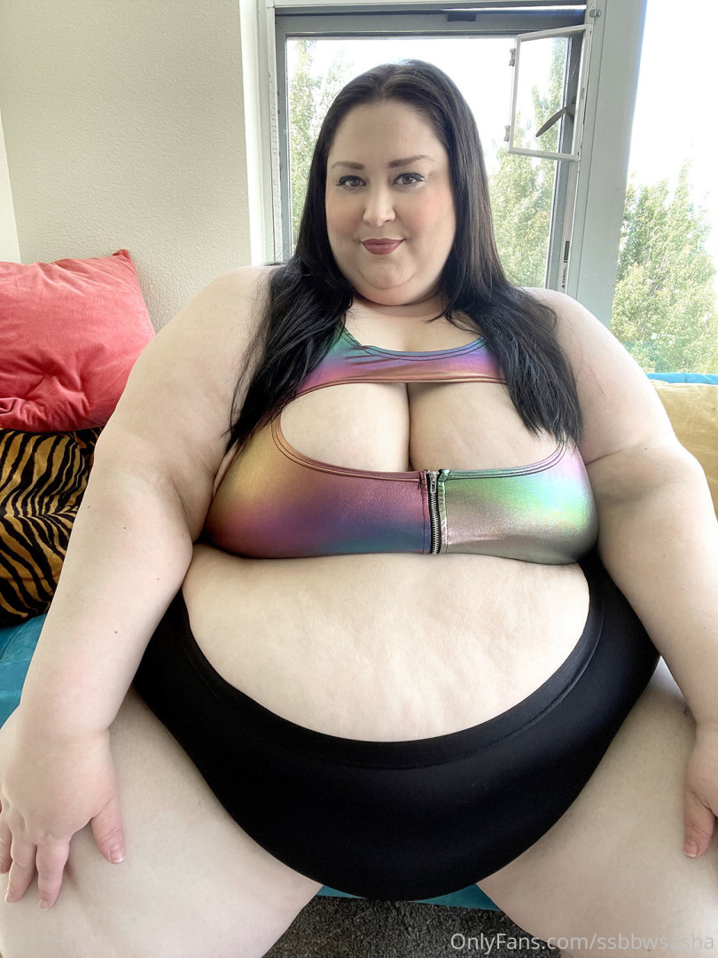 Photo by ssbbwsasha published on July 3,2023 10:06:25 - BestThots