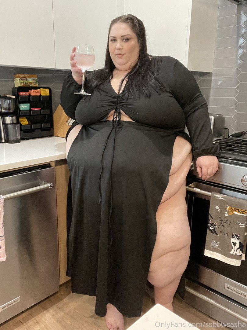 Photo by ssbbwsasha published on July 3,2023 10:09:42 - BestThots