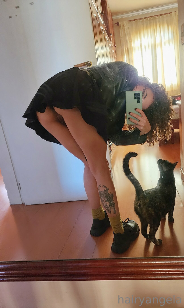 Photo by hairyangela published on July 12,2023 12:09:31 - BestThots