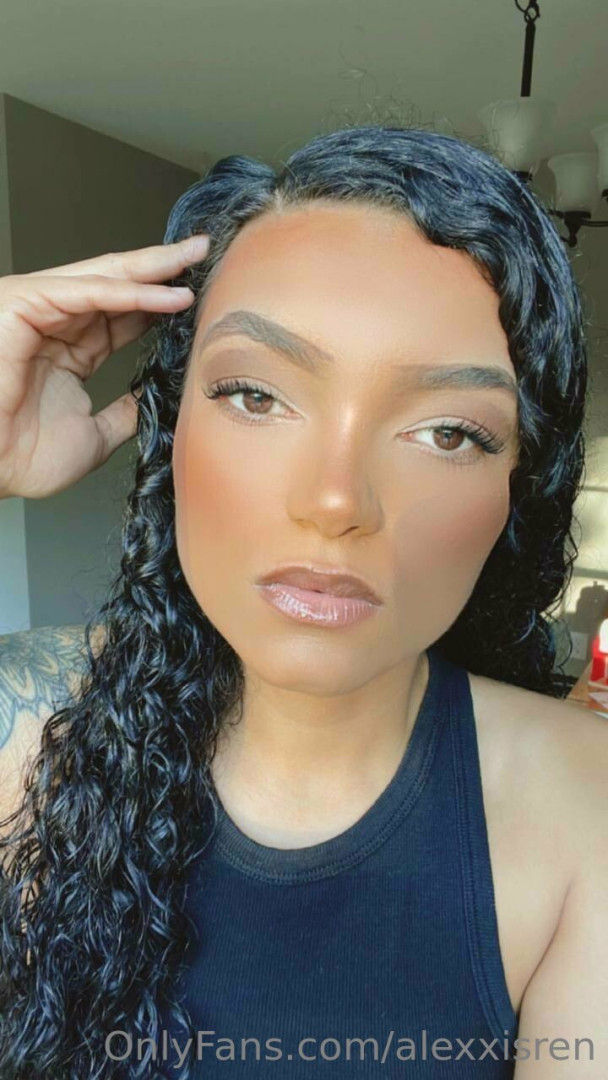 Photo by alexxisren published on November 20,2023 09:20:31 - BestThots