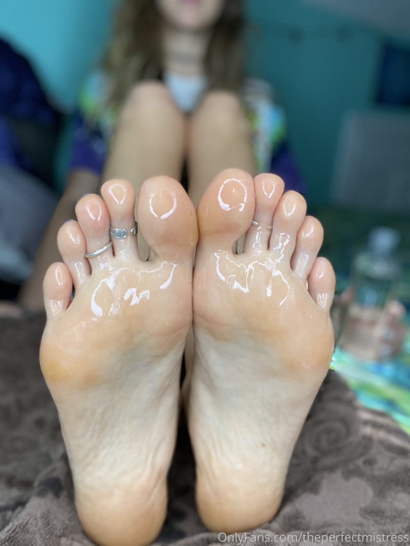 Photo by theperfectmistress published on October 15,2023 08:36:00 - BestThots