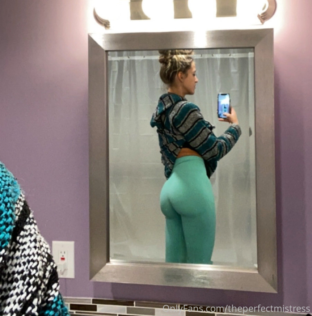 Photo by theperfectmistress published on October 15,2023 11:48:47 - BestThots