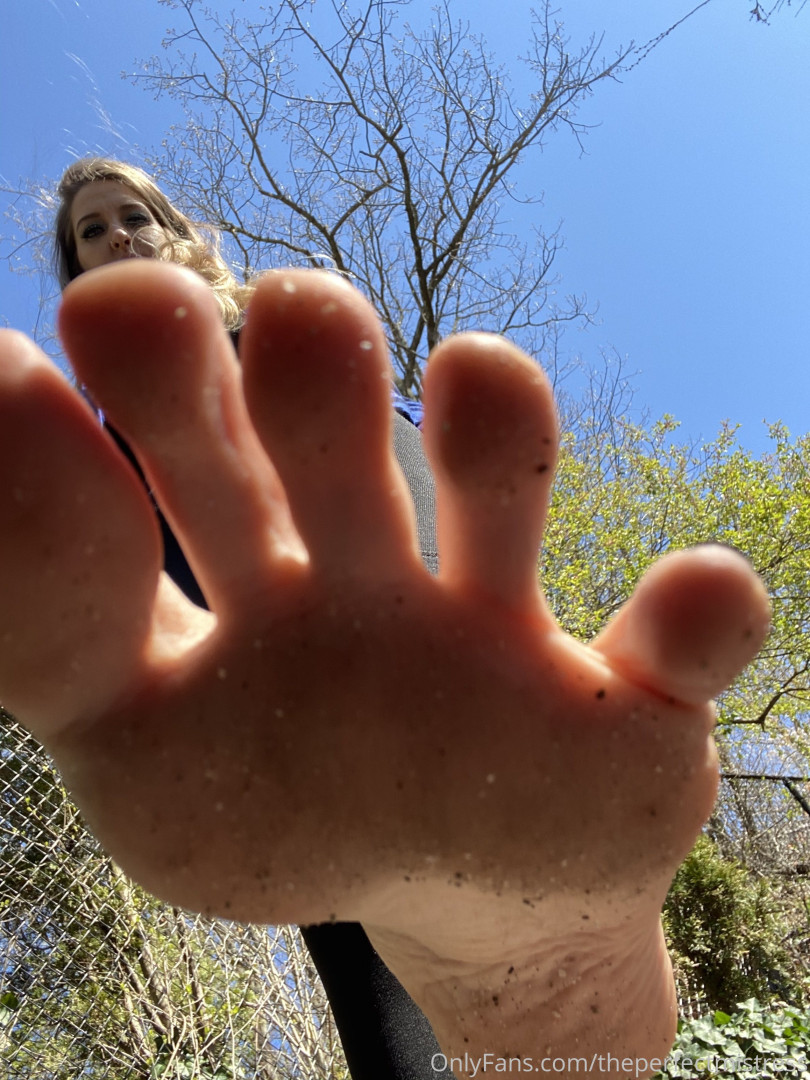 Photo by theperfectmistress published on October 15,2023 18:47:24 - BestThots