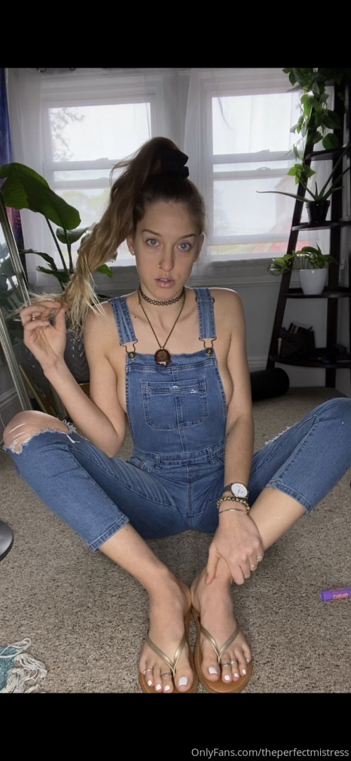 Photo by theperfectmistress published on October 15,2023 22:24:11 - BestThots