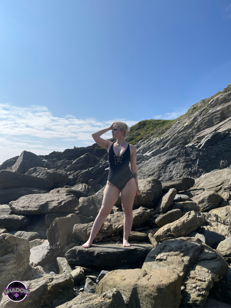 Photo by egirlshadowx published on July 13,2023 19:36:02 - BestThots
