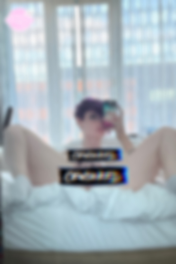 Photo by egirlshadowx published on July 13,2023 19:36:18 - BestThots