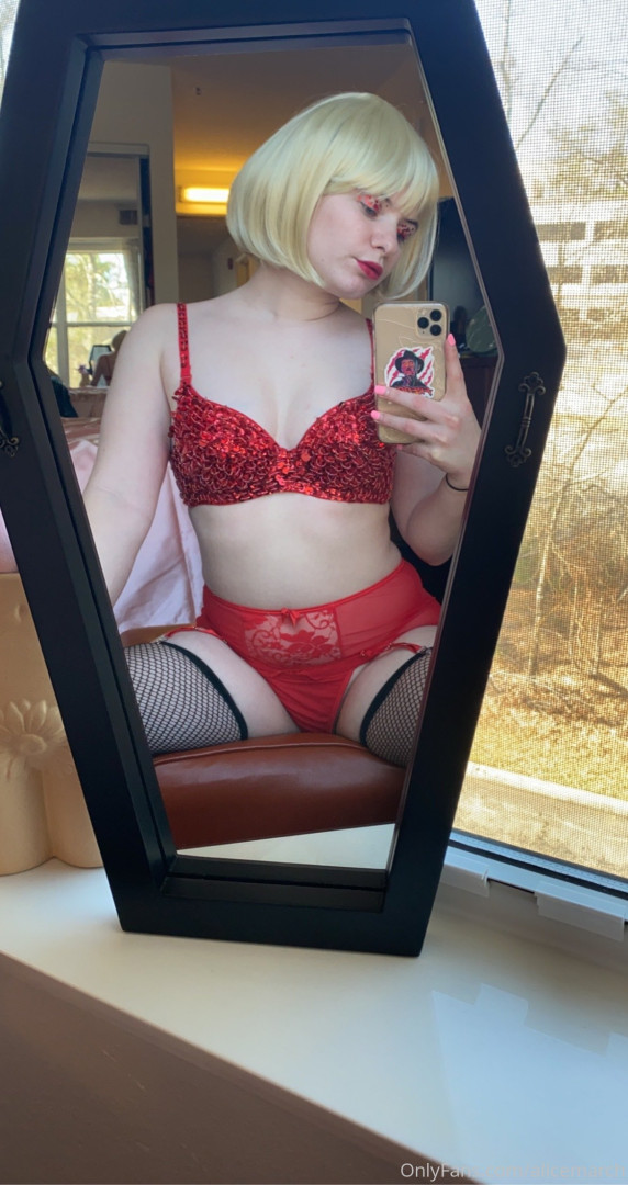 Photo by alicemarch published on October 16,2023 20:01:25 - BestThots