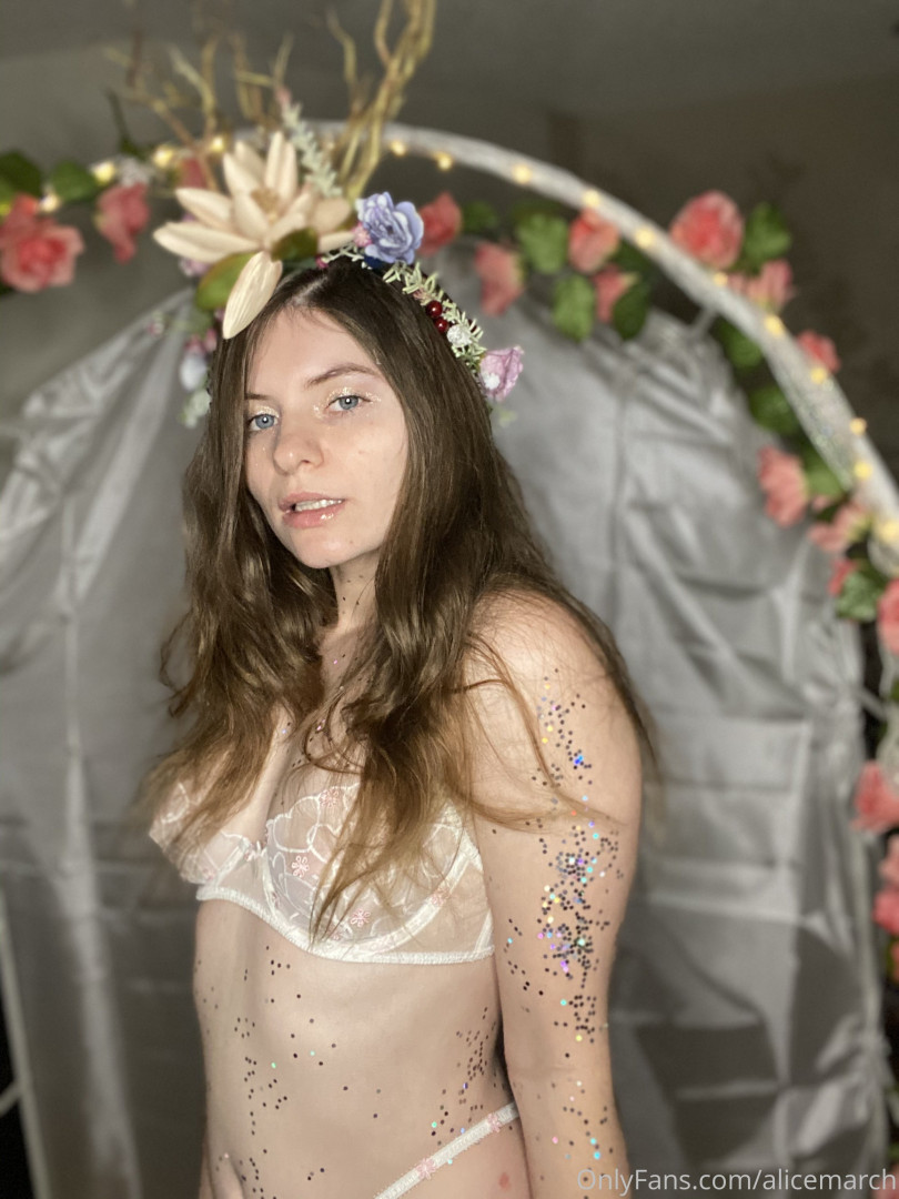 Photo by alicemarch published on October 16,2023 20:27:18 - BestThots