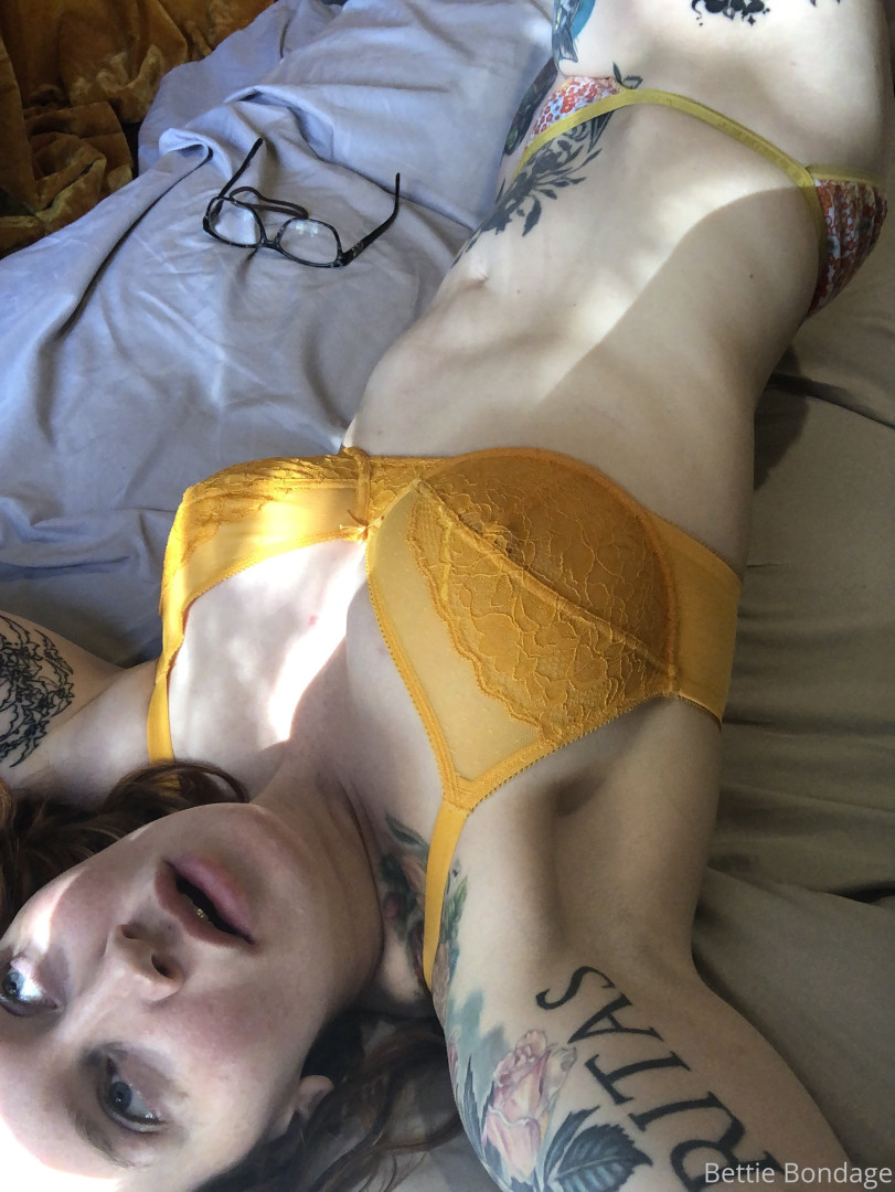 Photo by bettie_bondage published on December 10,2023 20:58:18 - BestThots