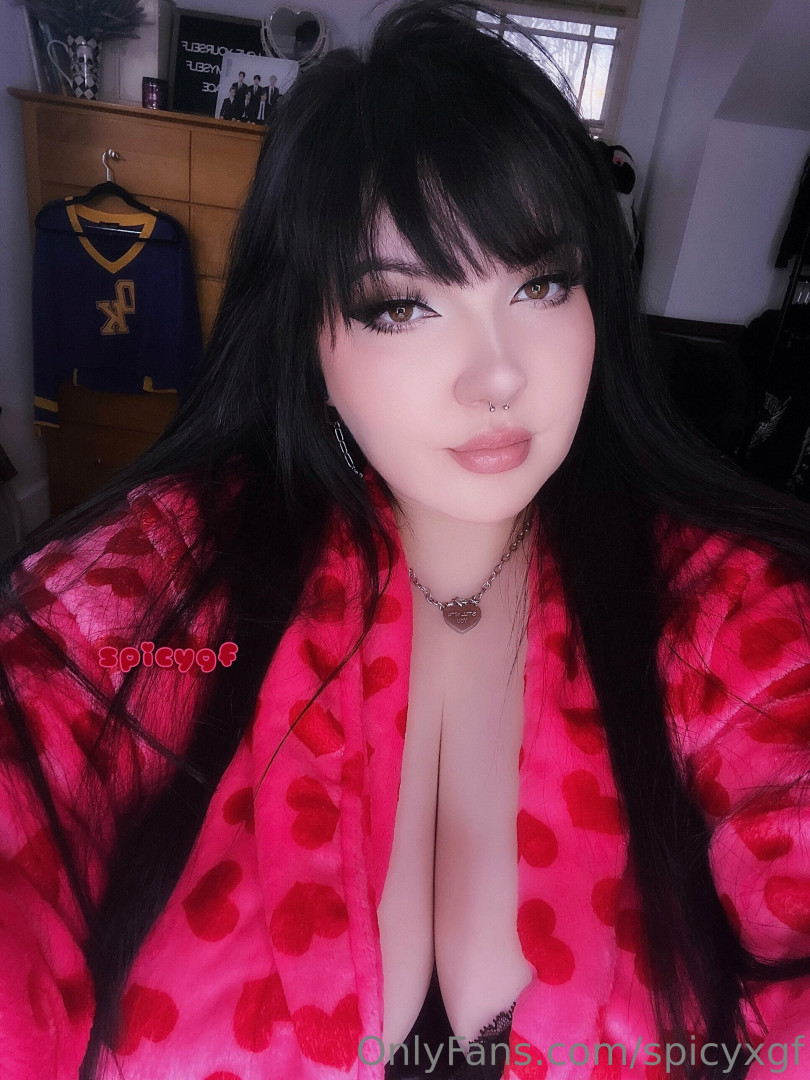 Photo by spicyxgf published on May 17,2023 17:04:24 - BestThots