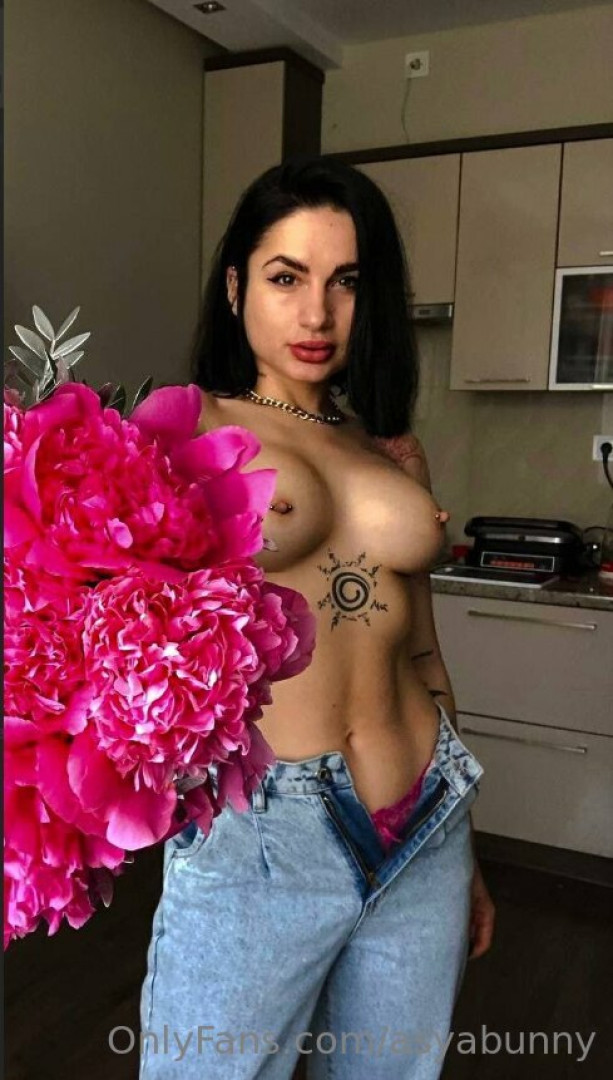 Photo by asyabunny published on June 29,2023 16:44:04 - BestThots
