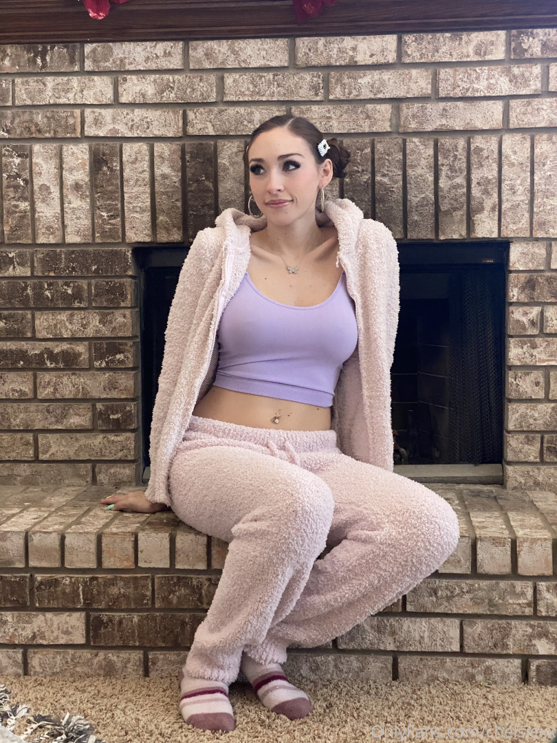 Photo by chelsiexx published on January 11,2024 04:40:06 - BestThots