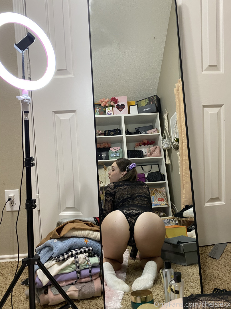 Photo by chelsiexx published on January 11,2024 04:42:19 - BestThots