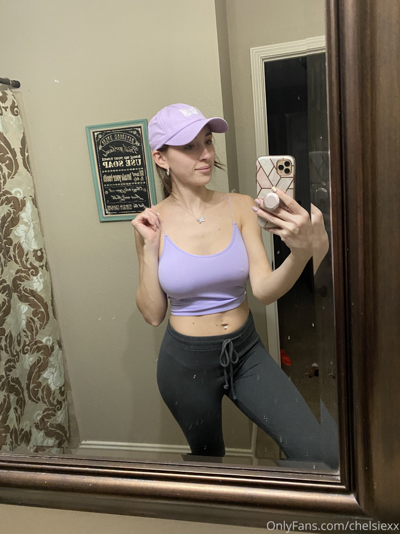 Photo by chelsiexx published on January 11,2024 04:43:07 - BestThots