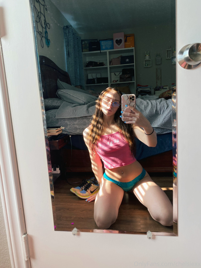 Photo by chelsiexx published on January 11,2024 04:44:31 - BestThots
